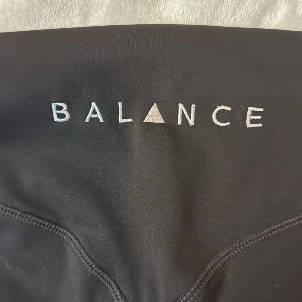 Balance Athletica Women's Black Bike Shorts Size - M - Picture 4 of 5